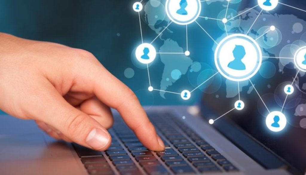 INTERNET_SOCIAL_SERVIZI_FOTOLIA kri 1170x507@IlSole24Ore Web